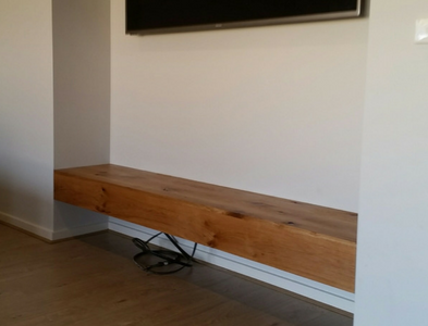 Floating American White Oak TV Bench