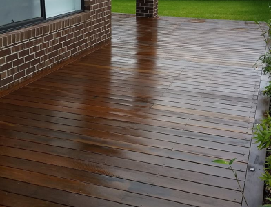 Deck Oil